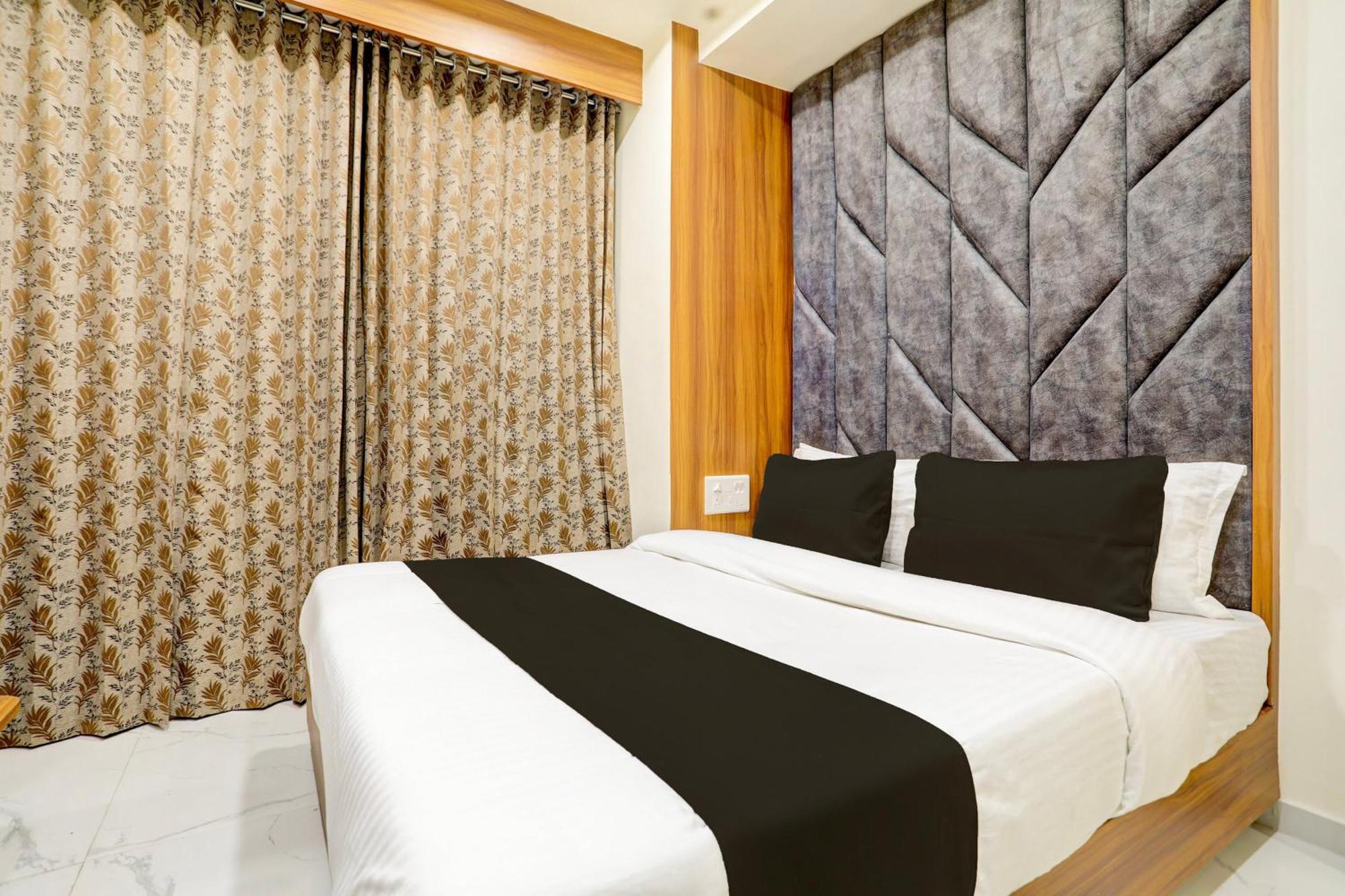 Hotel O Sun Light 아흐메다바드 외부 사진