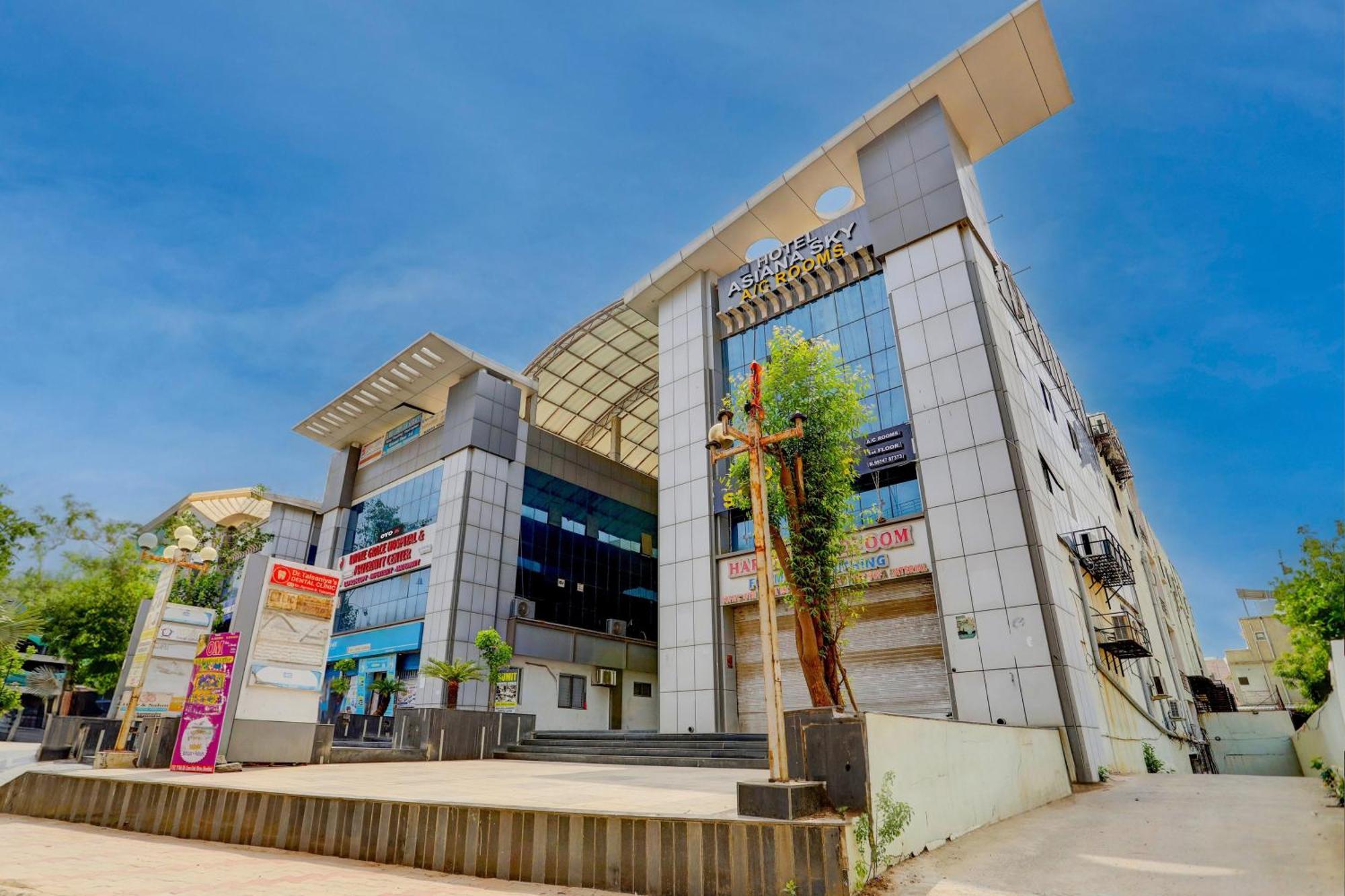 Hotel O Sun Light 아흐메다바드 외부 사진
